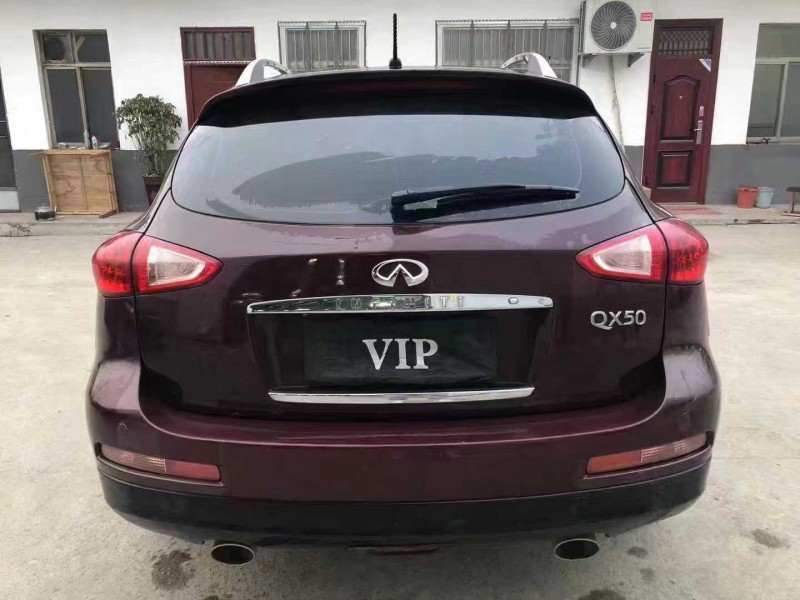 济宁14年英菲尼迪QX509