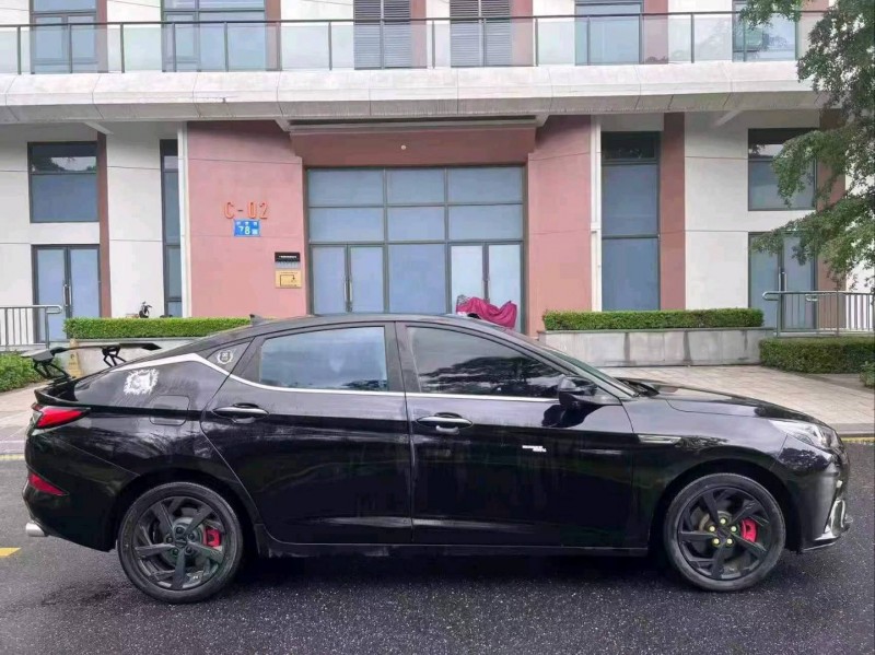 广州22年江淮思皓6