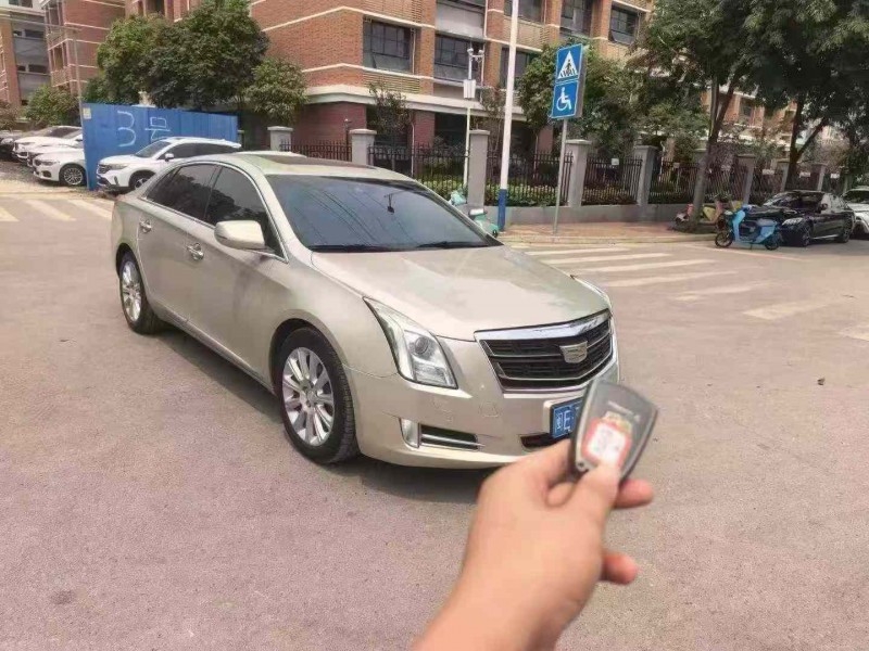南宁17年凯迪拉克XTS2