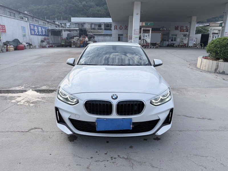 潮州23年宝马1系1