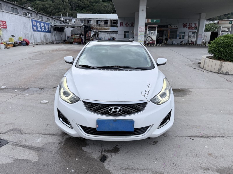 潮州16年现代朗动1