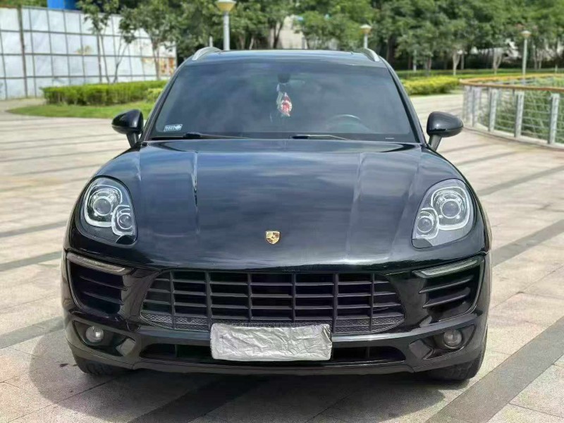 烟台16年保时捷Macan1