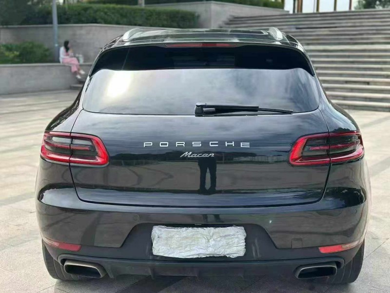 烟台16年保时捷Macan9