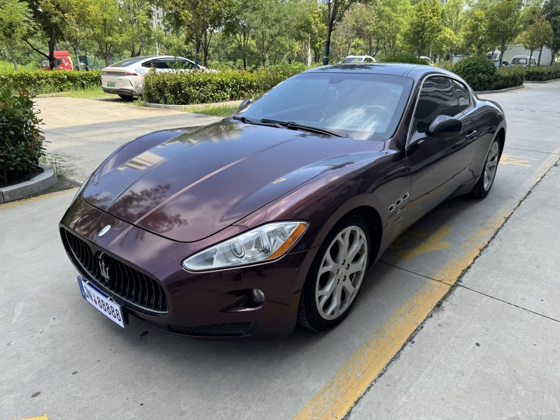 济宁12年玛莎拉蒂GT3