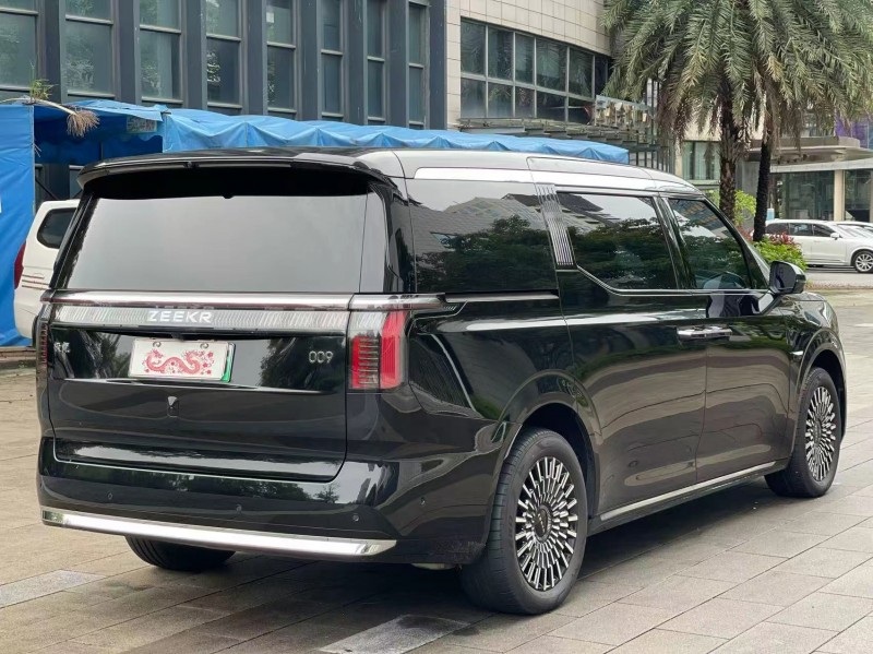 佛山26年极氪汽车0098