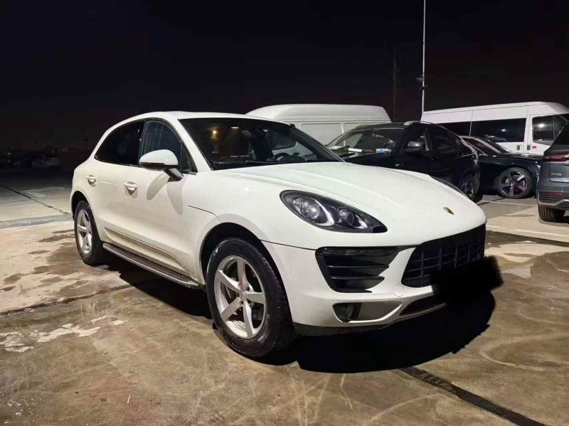 苏州16年保时捷Macan2
