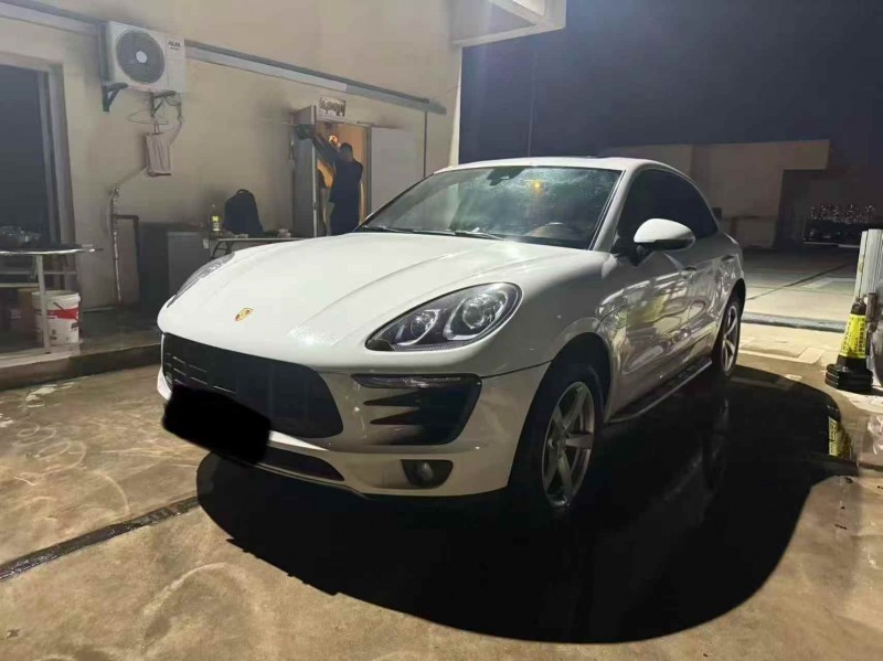 苏州16年保时捷Macan3