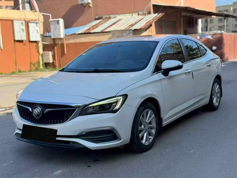 三明19年别克威朗3
