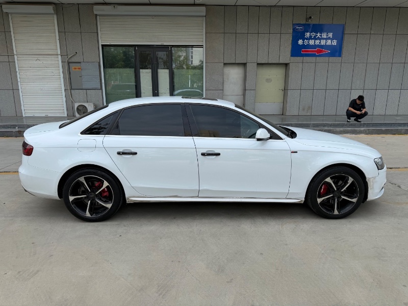 苏州14年奥迪A4L7