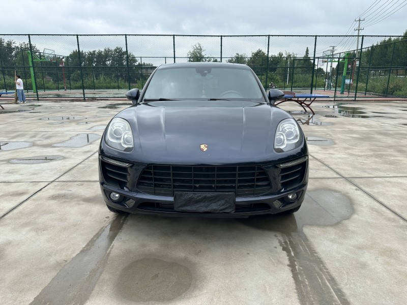 徐州16年保时捷Macan1