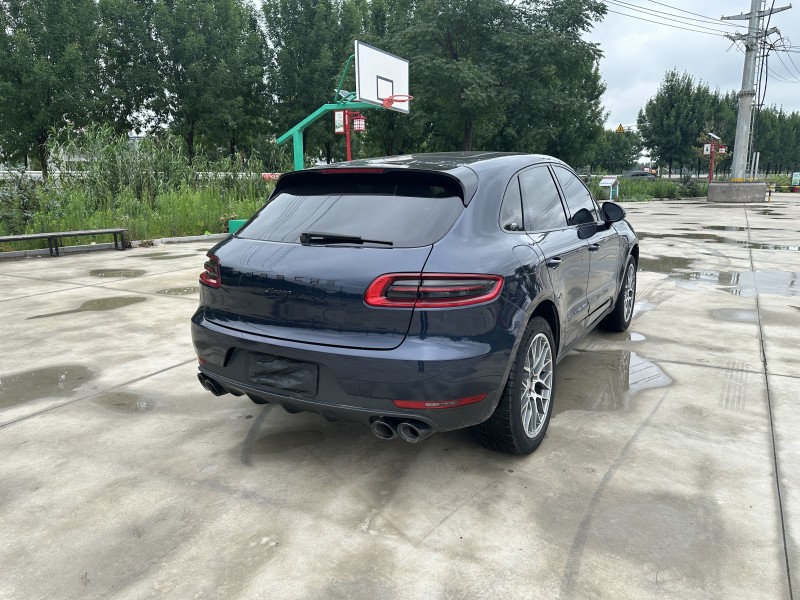 徐州16年保时捷Macan8