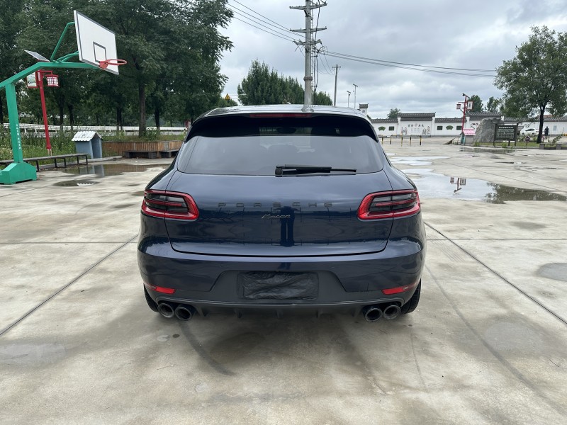 徐州16年保时捷Macan9