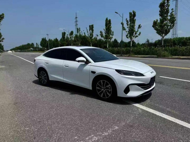 淮安25年比亚迪海豹3