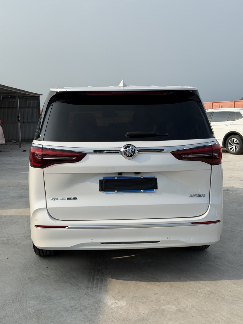 新乡23年别克GL87