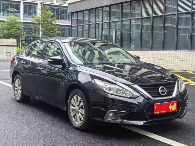 廣州17年日產天籟2
