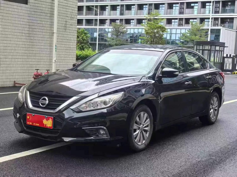 廣州17年日產天籟3