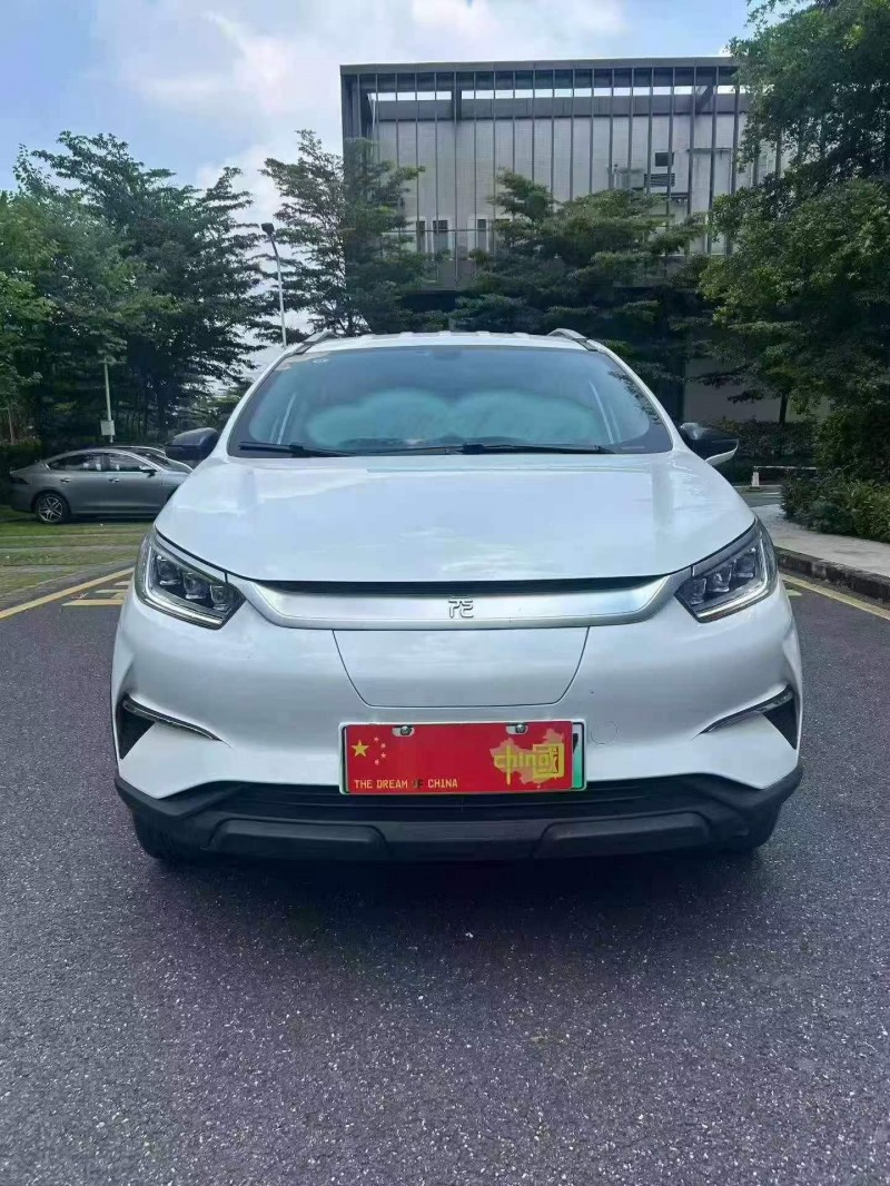 广州23年比亚迪元1