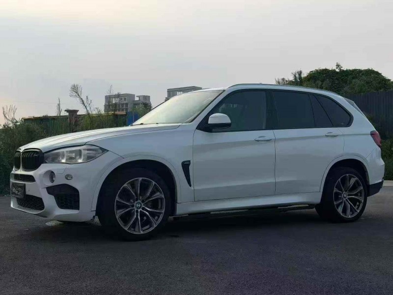 张家口17年宝马X52