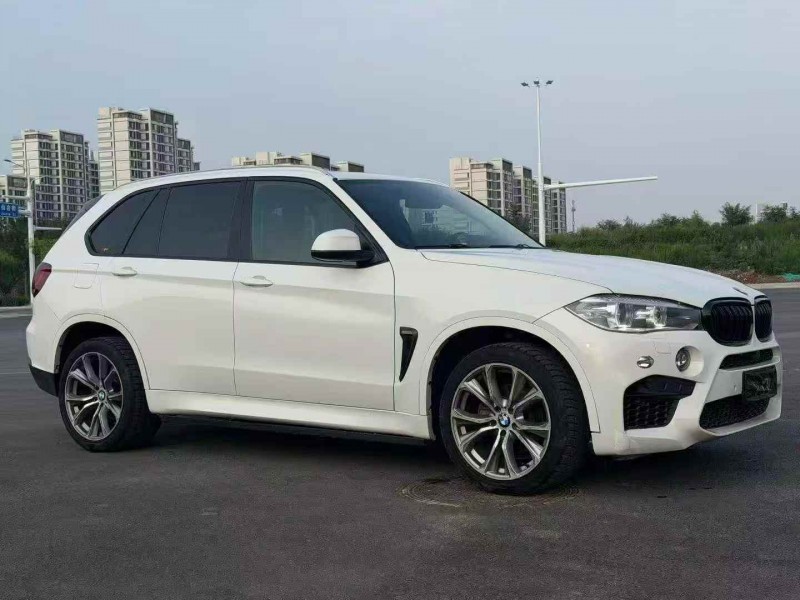 张家口17年宝马X53