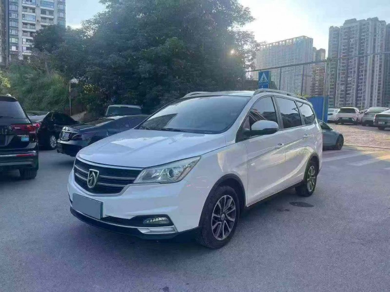 南宁19年宝骏7302