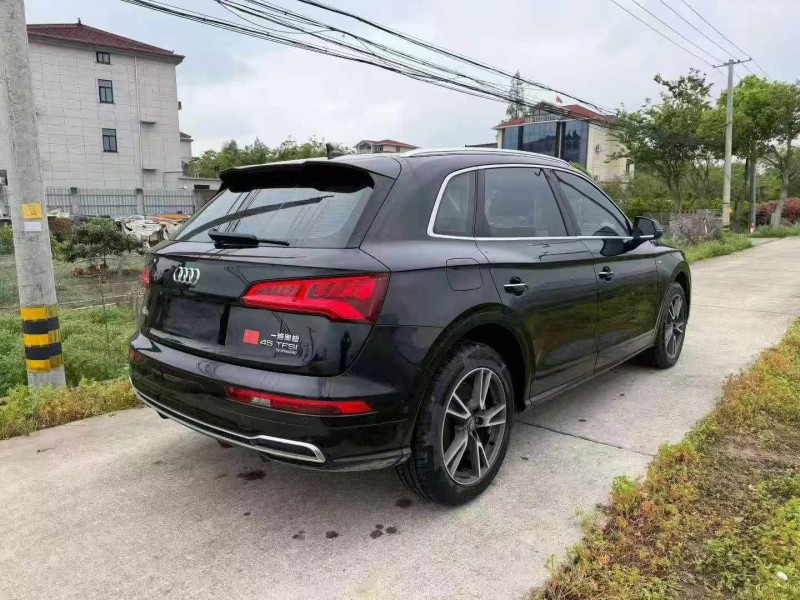 嘉兴20年奥迪Q58