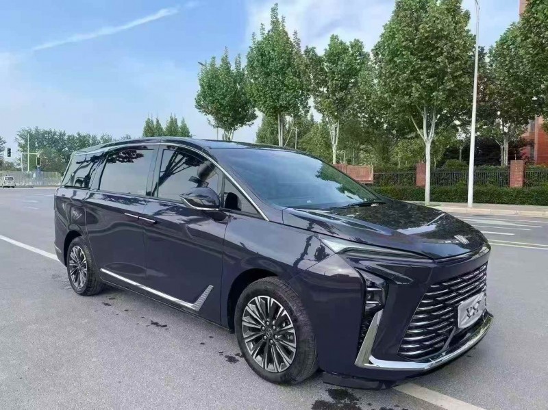 新乡25年别克GL82