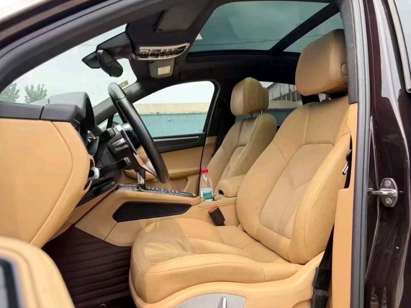 聊城17年保時捷Macan3