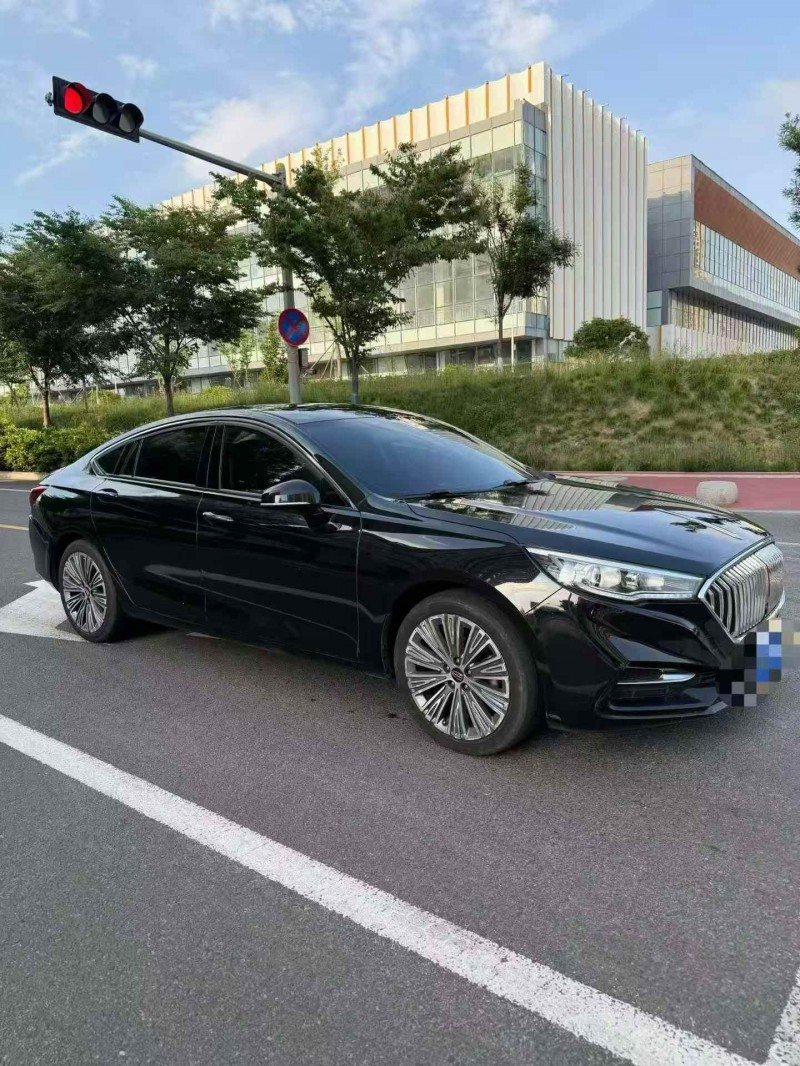 烟台22年红旗H52
