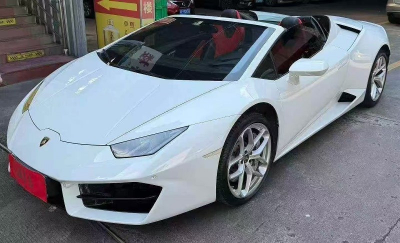 广州18年兰博基尼Huracan2
