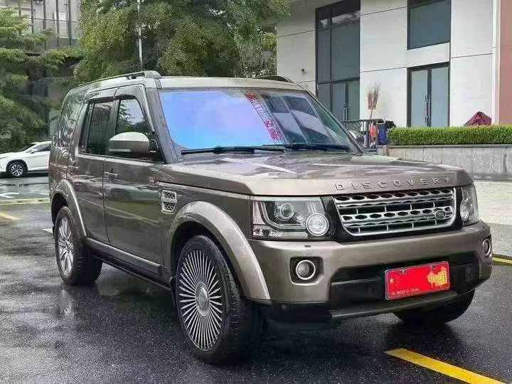 广州16年路虎发现2