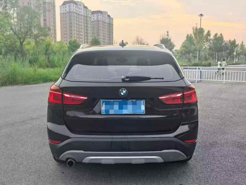 天津19年宝马X18
