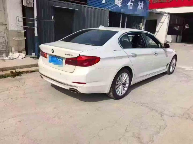 泰安18年宝马5系3