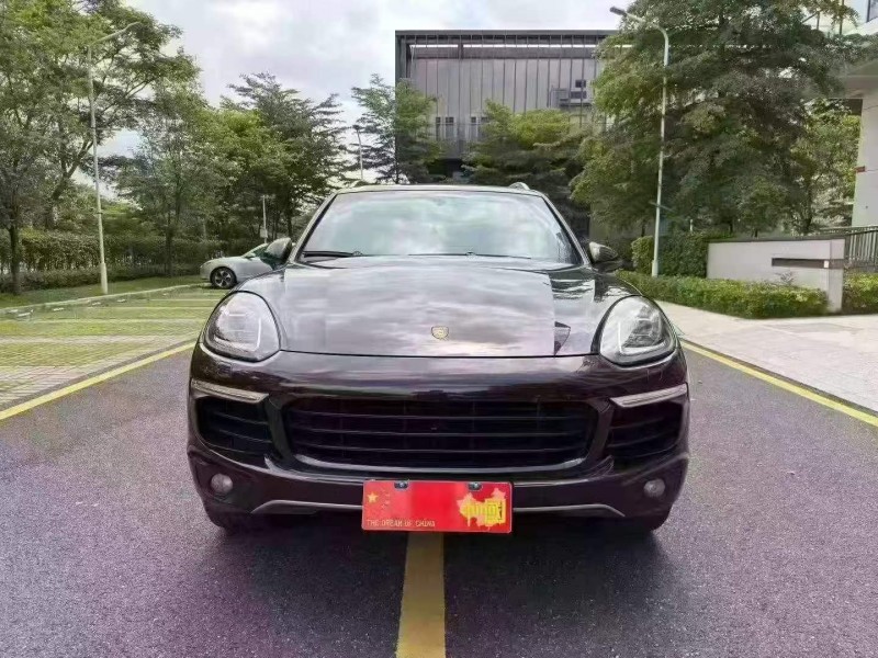 廣州16年保時捷卡宴1