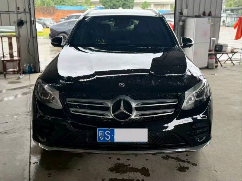 广州19年奔驰GLC1