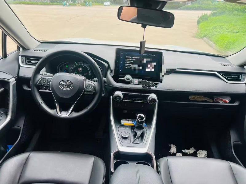 烟台23年丰田RAV46