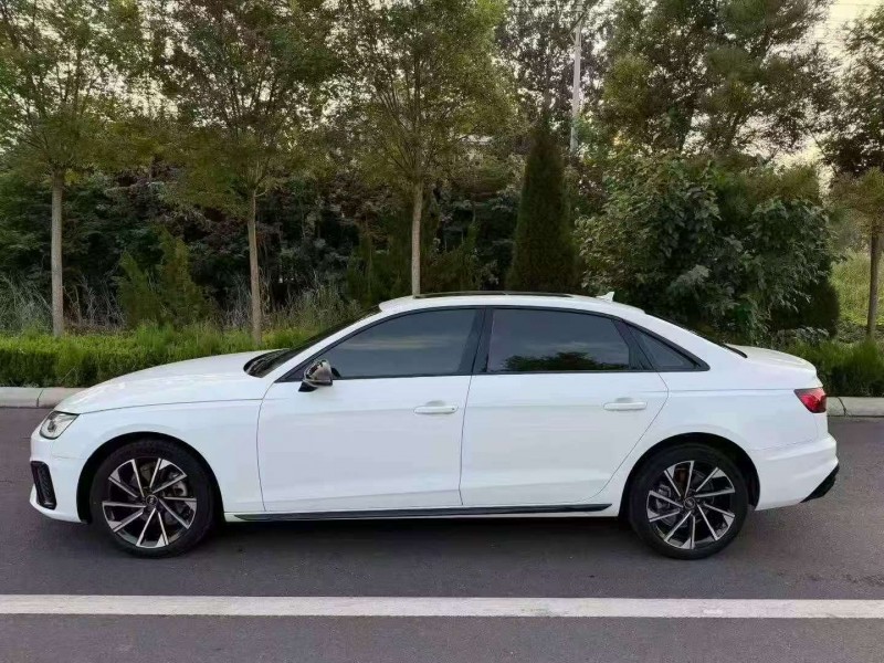 烟台23年奥迪A4L3