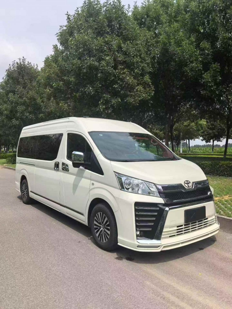 安阳23年丰田海狮2