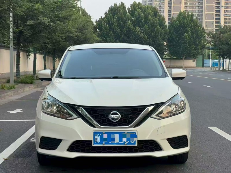 鄭州23年日產軒逸1