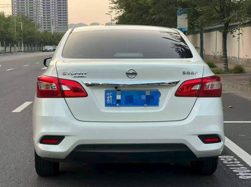 鄭州23年日產軒逸9