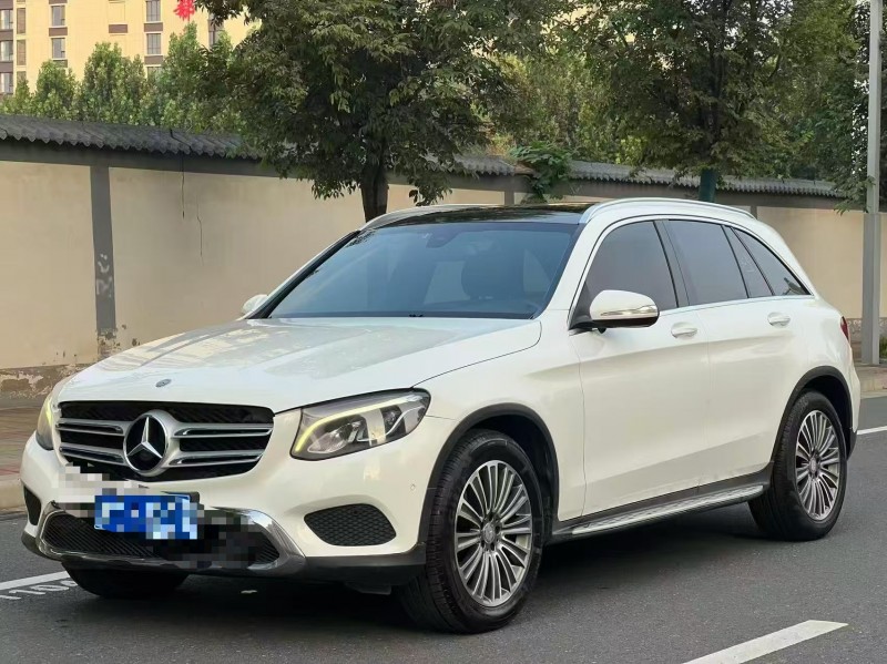 郑州17年奔驰GLC2