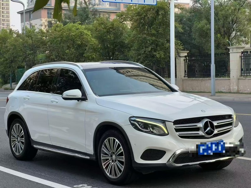 郑州17年奔驰GLC3
