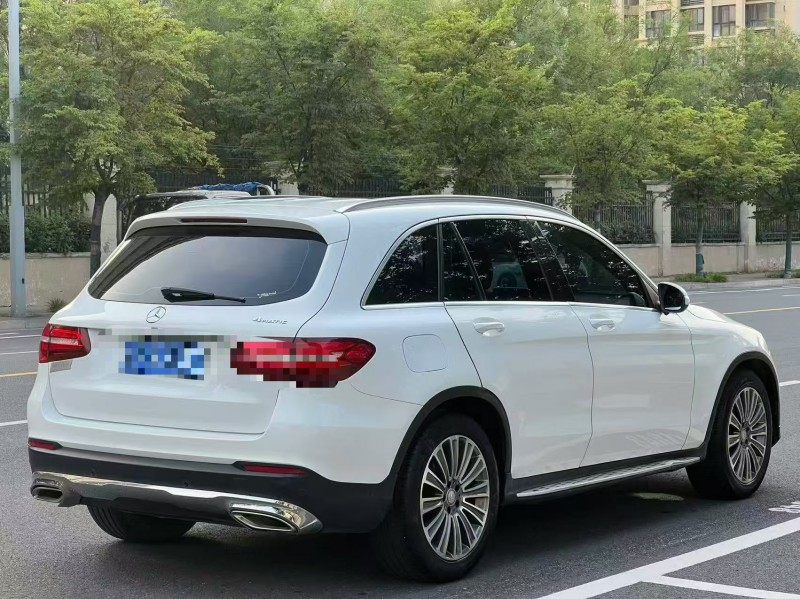 郑州17年奔驰GLC7