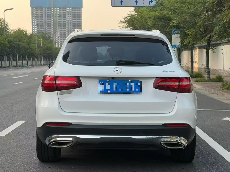 郑州17年奔驰GLC9
