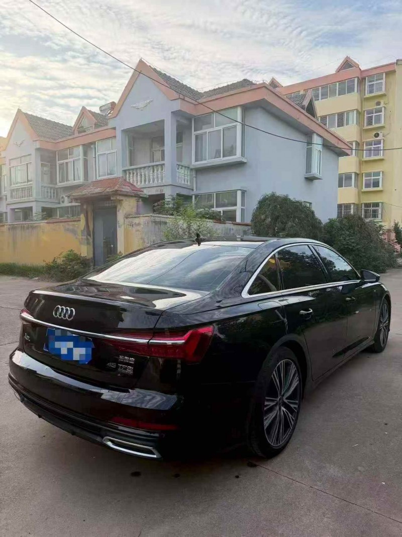 烟台22年奥迪A6L8