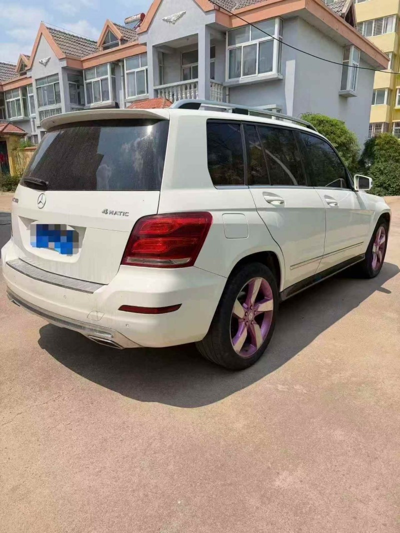 泰安13年奔驰GLK8