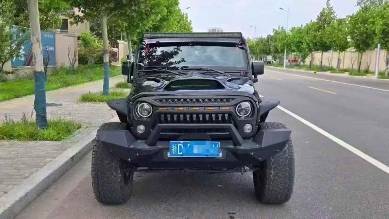 邯郸18年Jeep牧马人1
