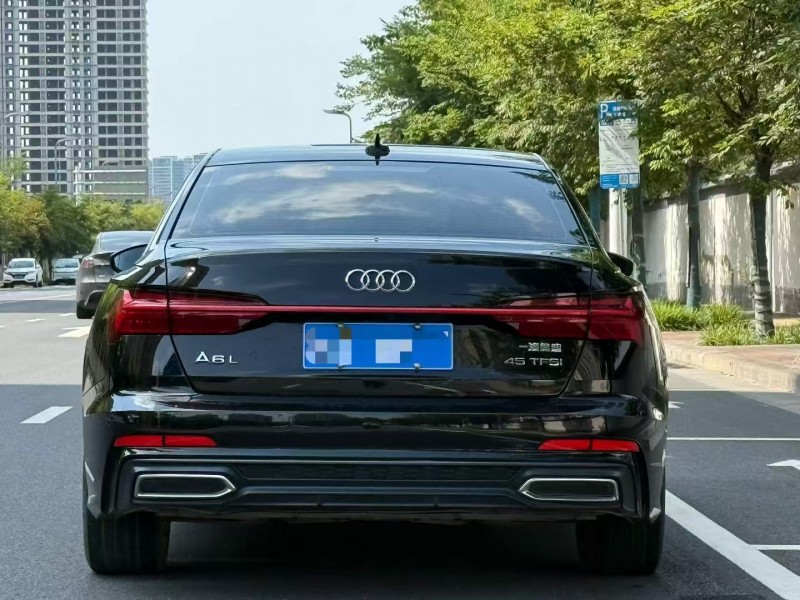 鄭州21年奧迪A6L9