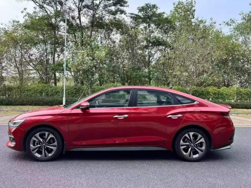 广州19年现代菲斯塔4