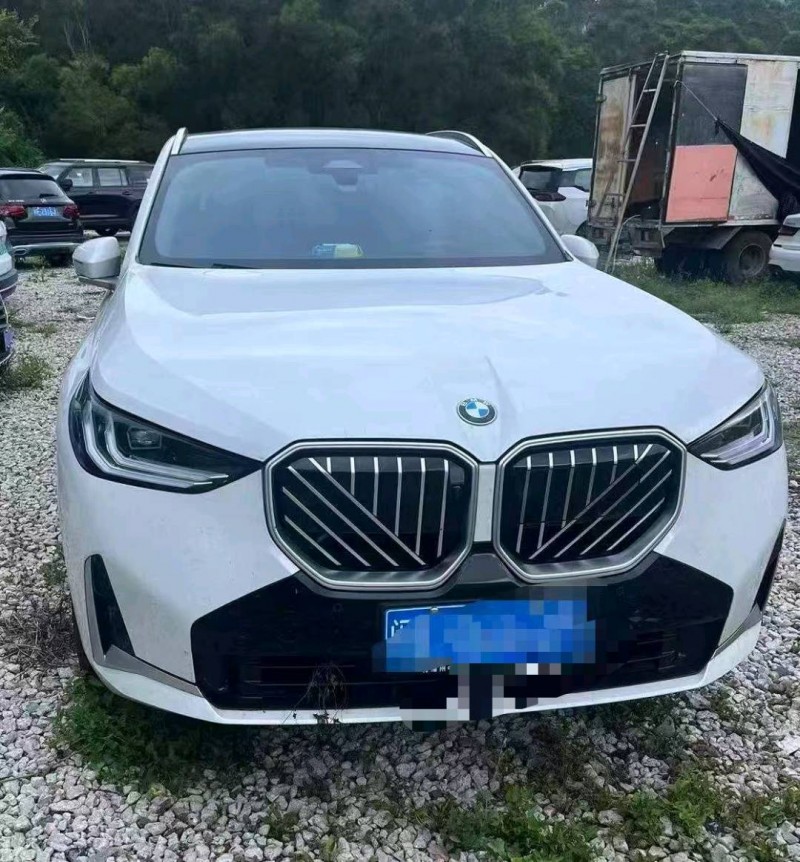 福州25年宝马X31