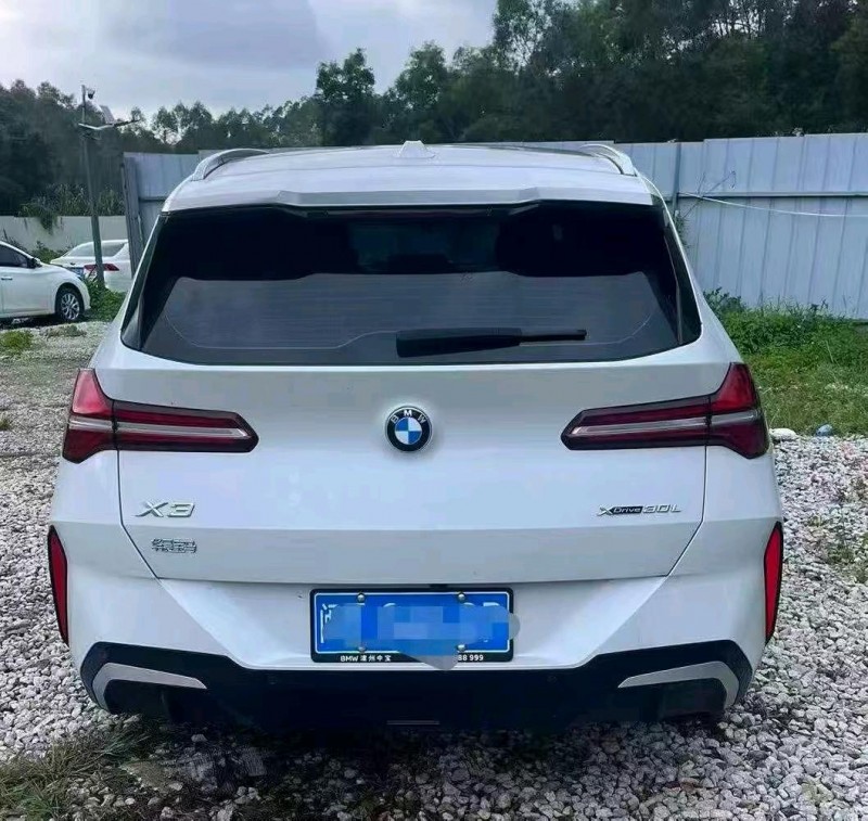 福州25年宝马X32